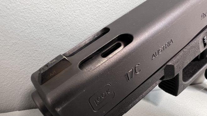 GLOCK 17C kal.9x19 /MKB-015/ - obrazek 3