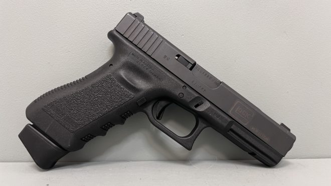 GLOCK 17C kal.9x19 /MKB-015/ - obrazek 4