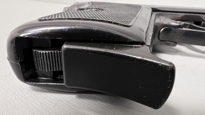Pistolet P-64 kal. 9x18 Klasyka PRL /MKB-026/ - obrazek 13