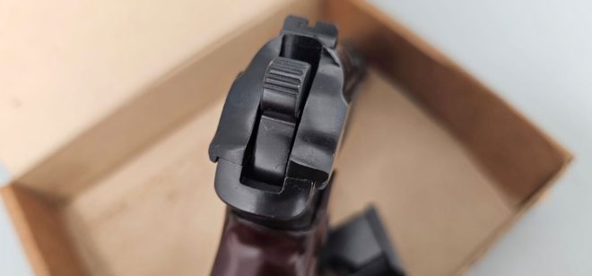 Pistolet Makarow, kal.  9×18 – 1984 /MKB-037/ - obrazek 8