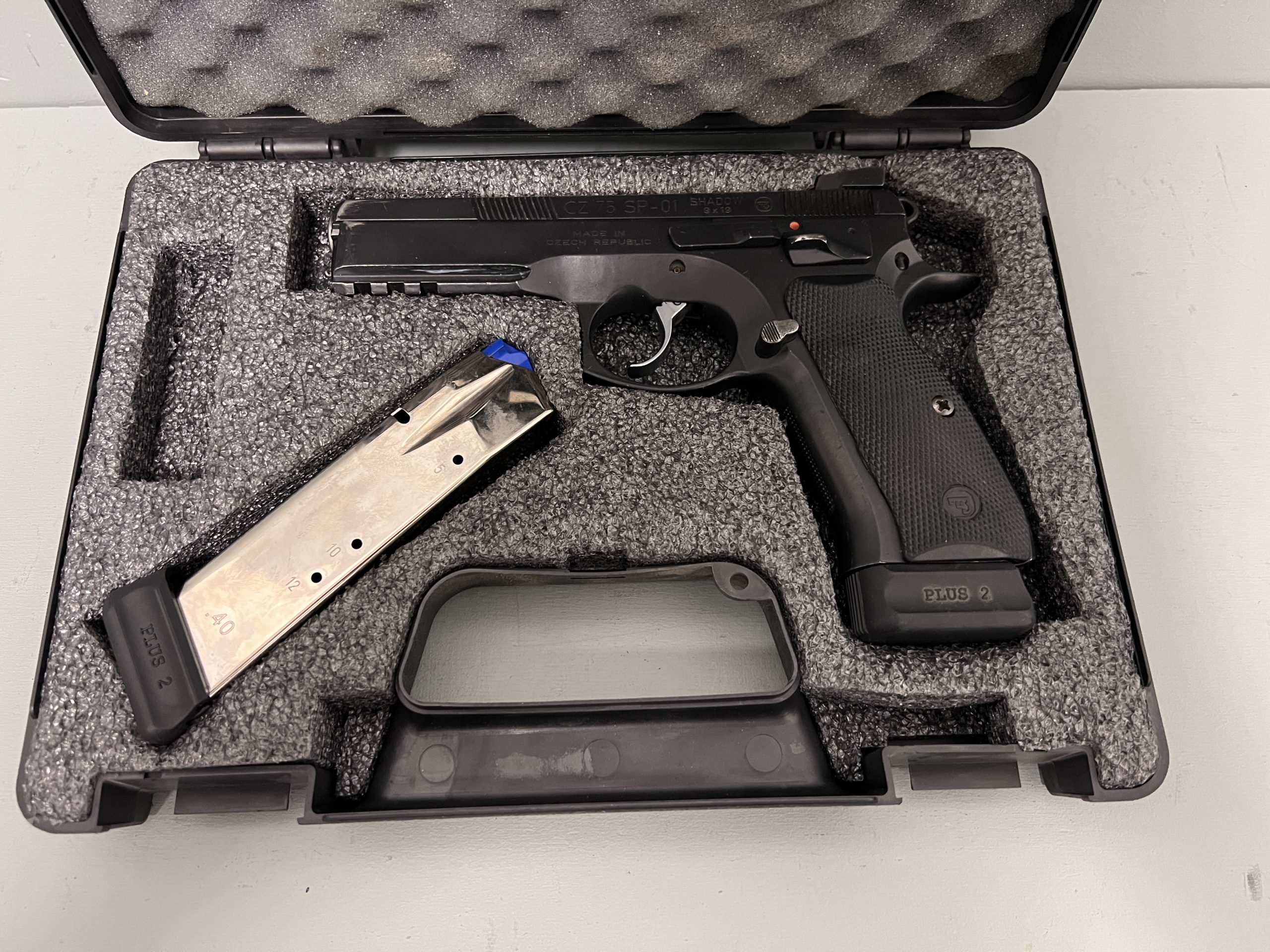 CZ 75 SP-01 SHADOW 9x19 mm – Stan BDB, Walizka, 2 Magazynki Plus 2!/MKB-129/