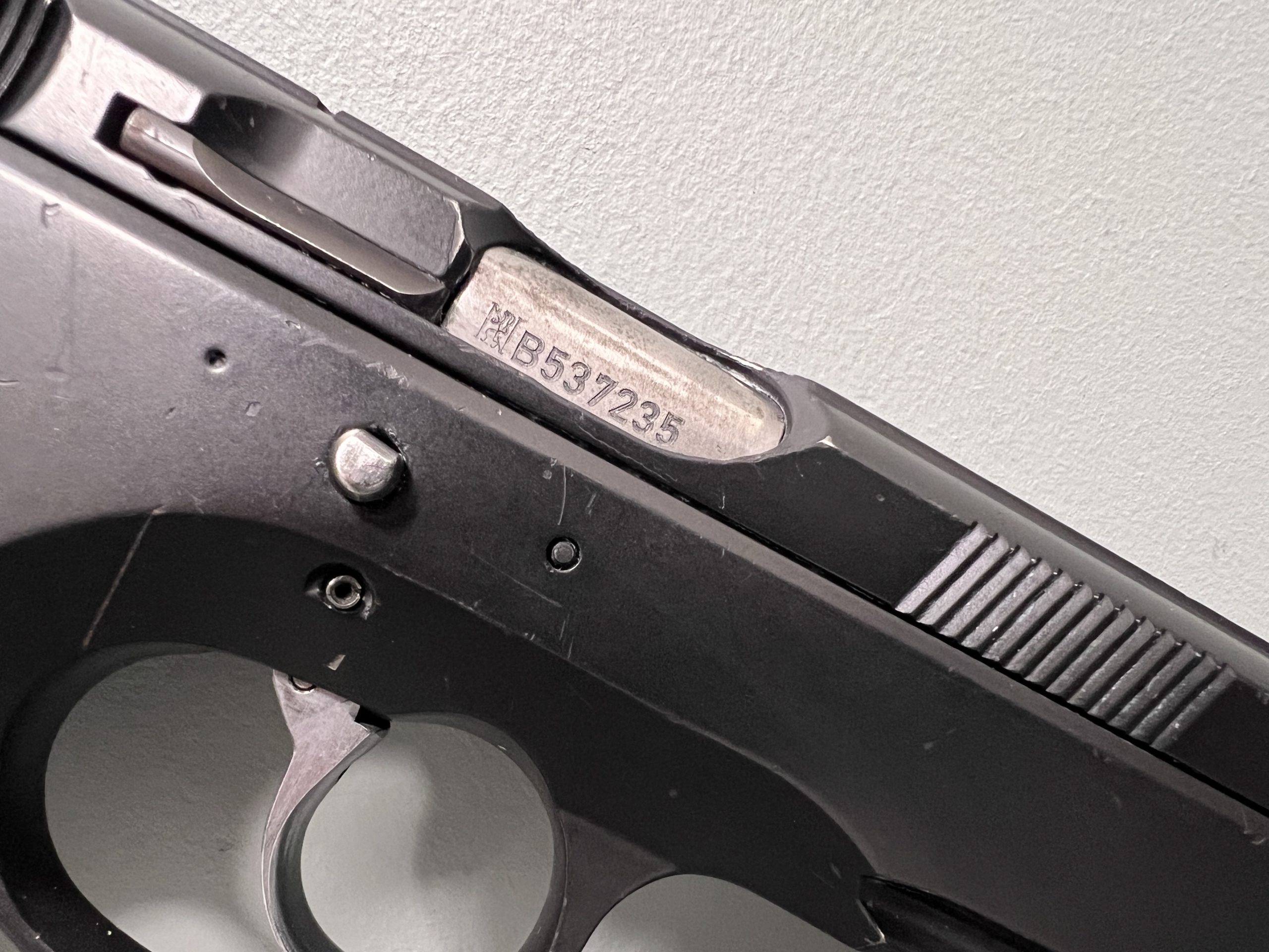 CZ 75 SP-01 SHADOW 9x19 mm – Stan BDB, Walizka, 2 Magazynki Plus 2!/MKB-129/ - obrazek 8