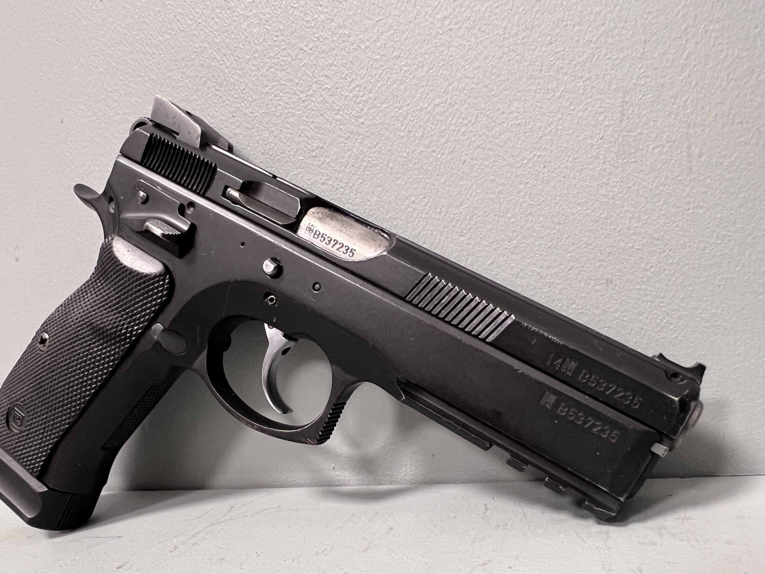 CZ 75 SP-01 SHADOW 9x19 mm – Stan BDB, Walizka, 2 Magazynki Plus 2!/MKB-129/ - obrazek 9